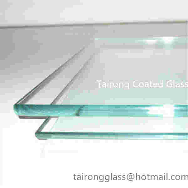 选购鱼缸玻璃的时候是超白好，还是普通玻璃好？