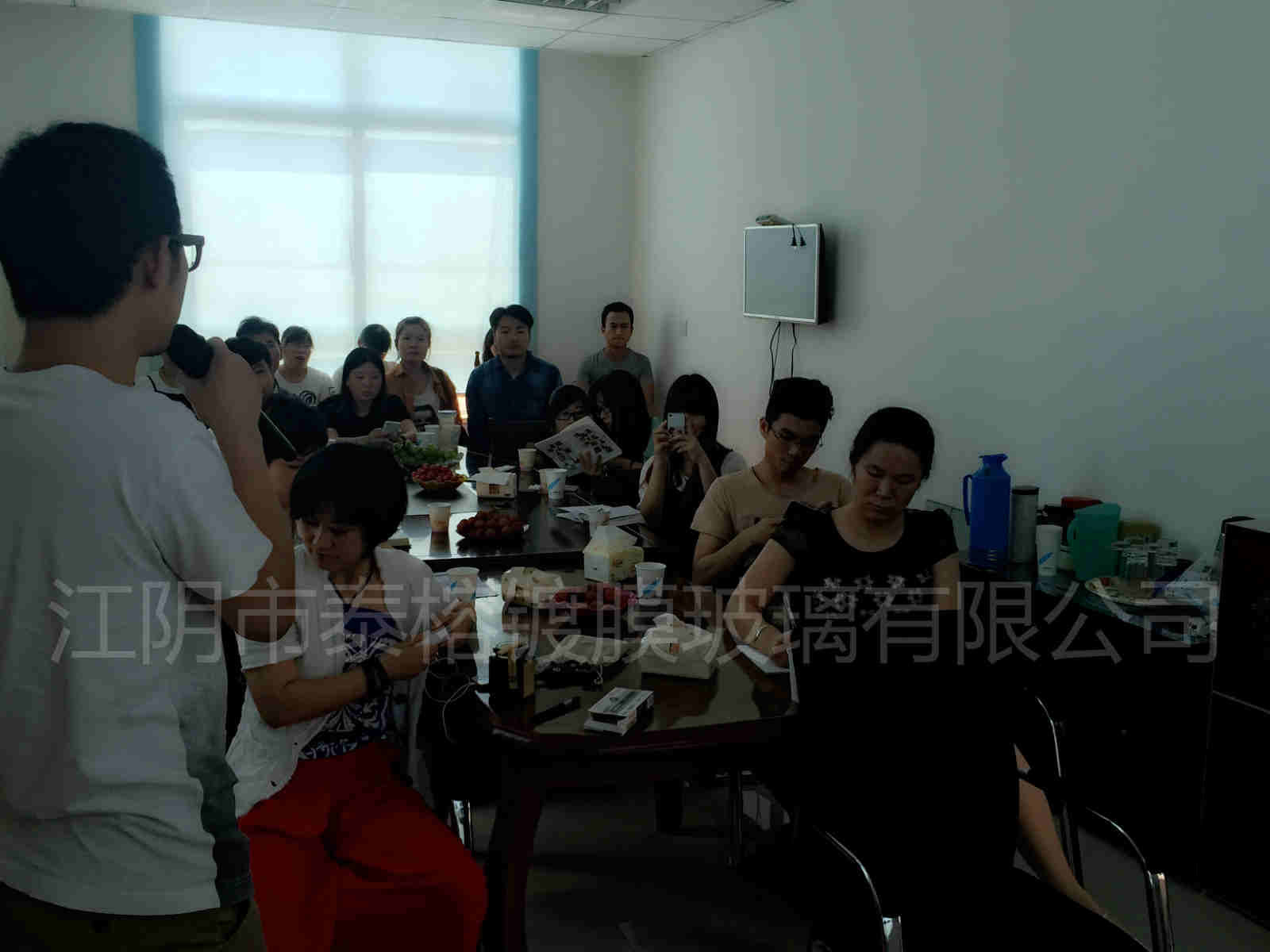 泰榕非首脑总结会谈
