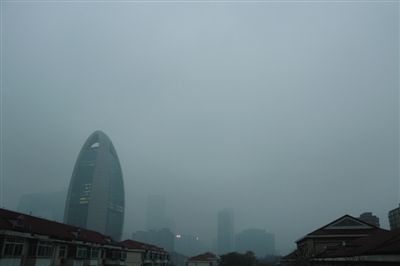 雾霾污染日趋严重，泰榕坚持环保镀膜玻璃