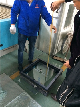 落球实验.JPG 落球实验.JPG